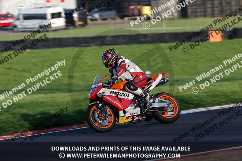 brands hatch photographs;brands no limits trackday;cadwell trackday photographs;enduro digital images;event digital images;eventdigitalimages;no limits trackdays;peter wileman photography;racing digital images;trackday digital images;trackday photos